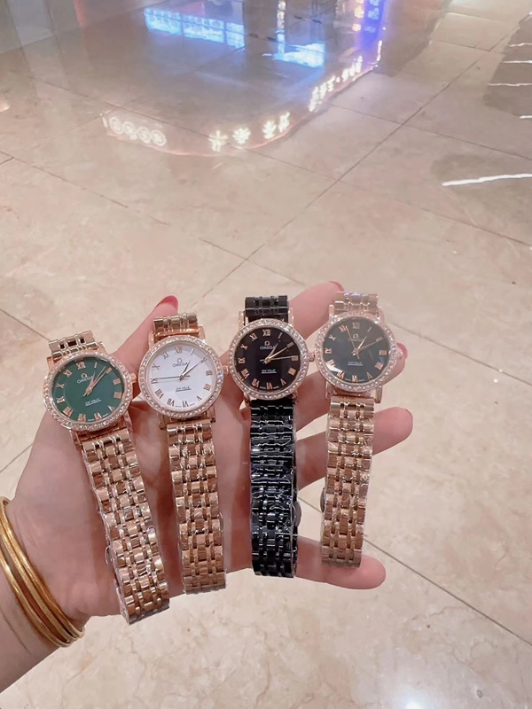 ブランド時計正面デザイン